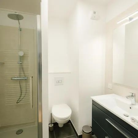 Confort Absolu à ,superbe Rénové 7 Avec Salles De Bain Privatives * Parigi